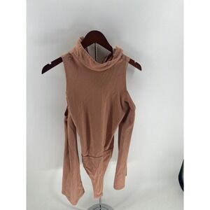 Magnolia South Mock Neck Cold‎ Shoulder Long Sleeve Bodysuit Rose Tan S